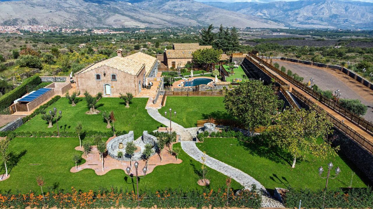 Etna Quota Mille Boutique Hotel, Typical Sicilian Food & Wine Randazzo Exterior foto