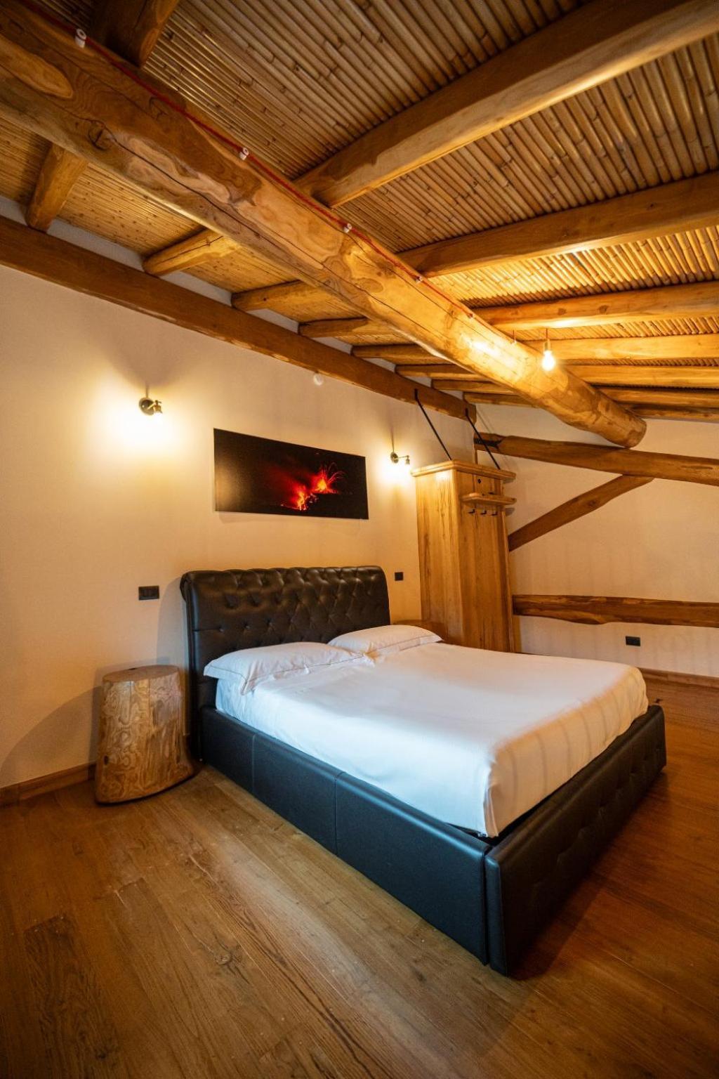 Etna Quota Mille Boutique Hotel, Typical Sicilian Food & Wine Randazzo Exterior foto